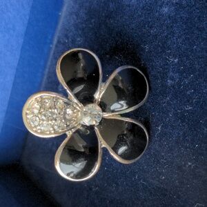 Vintage bold statement flower ring with one paved and four black enamel petals